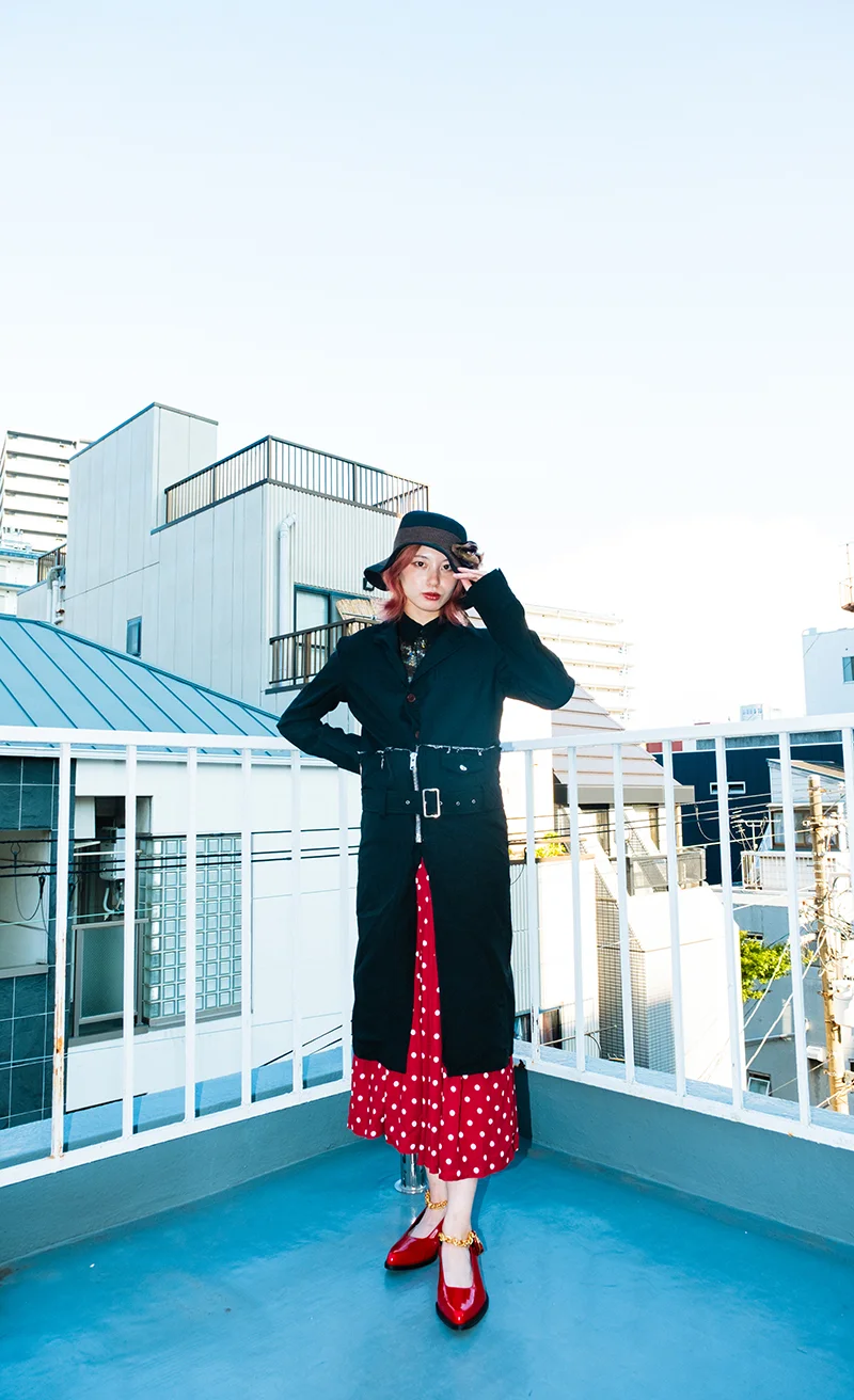 playful_styling2427_2.webp