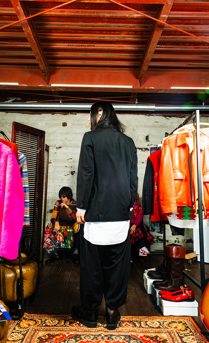 playful_styling2435_3.webp