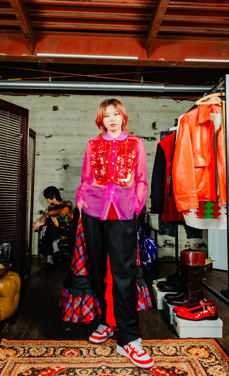playful_styling2436_1.webp
