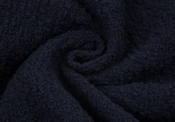 イッセイミヤケ ミーISSEY MIYAKE me ネックラインストーンカリフラワーノースリーブ 紺F K-95881_011