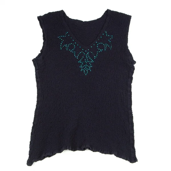 イッセイミヤケ ミーISSEY MIYAKE me ネックラインストーンカリフラワーノースリーブ 紺F K-95881_002