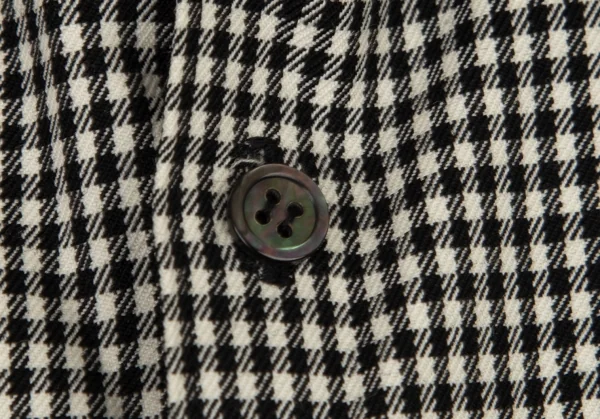 ローブドシャンブル コムデギャルソンrobe de chambre COMME des GARCONS ベロアポケットギンガムチェックノースリーブシャツ 白黒M位 K-95982_005