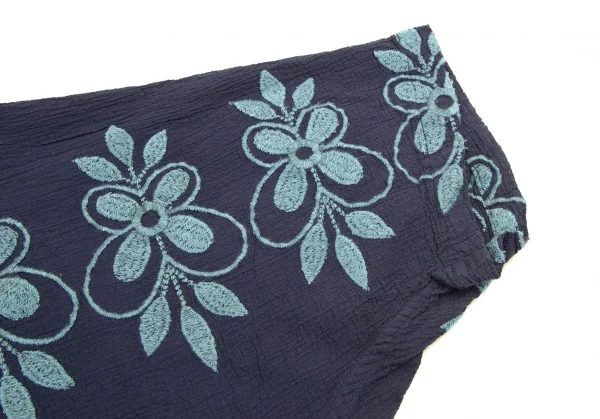 イッセイミヤケ ミーISSEY MIYAKE me フラワー刺繍クレープドルマンカットソー 紺M位 K-96144_007