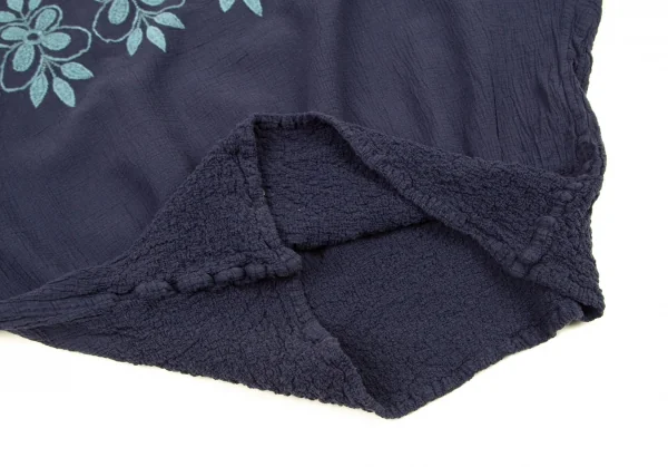 イッセイミヤケ ミーISSEY MIYAKE me フラワー刺繍クレープドルマンカットソー 紺M位 K-96144_009