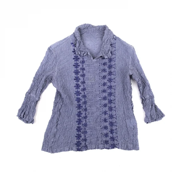 イッセイミヤケ ミーISSEY MIYAKE me フラワー刺繍シャーリングプリーツスキッパーシャツ 淡紫M位 K-96153_002