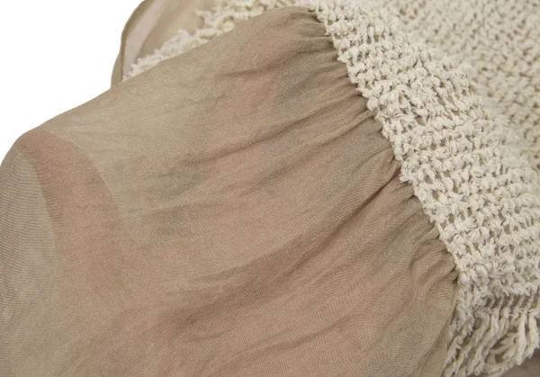 イッセイミヤケ ミーISSEY MIYAKE me フリンジ打ち込みシルクストール ベージュ K-96191_009