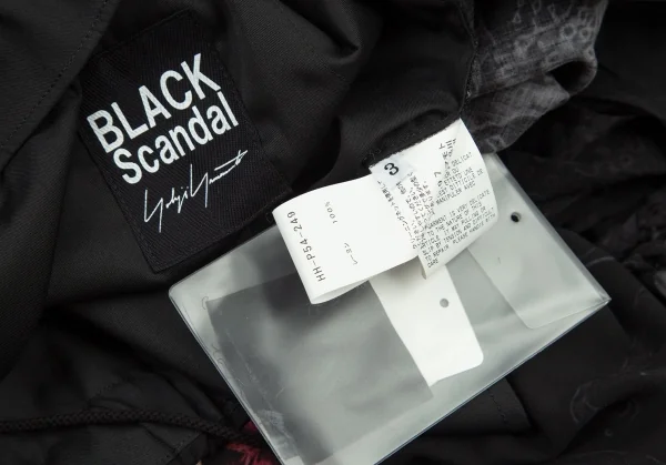 ブラックスキャンダル ヨウジヤマモトBLACK Scandal Yohji Yamamoto レーヨンフラワープリントクロップドワイドパンツ 黒他3 K-96362_019