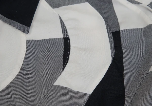 イッセイミヤケ メンISSEY MIYAKE MEN 波チェック切替シャツ 黒白3 K-96797_003