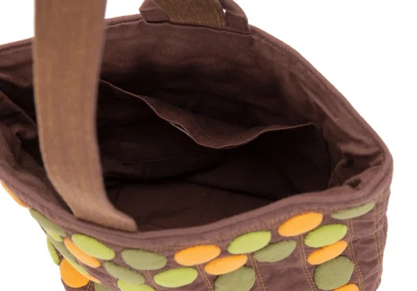 イッセイミヤケ ハートタマシャISSEY MIYAKEHaaTTaMaSHa ドットモチーフワンハンドルポーチ 茶 K-96896_009