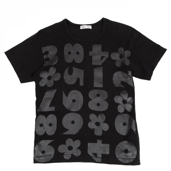 コムデギャルソンCOMME des GARCONS ナンバリングプリントTシャツ こげ茶S位 K-97116_001