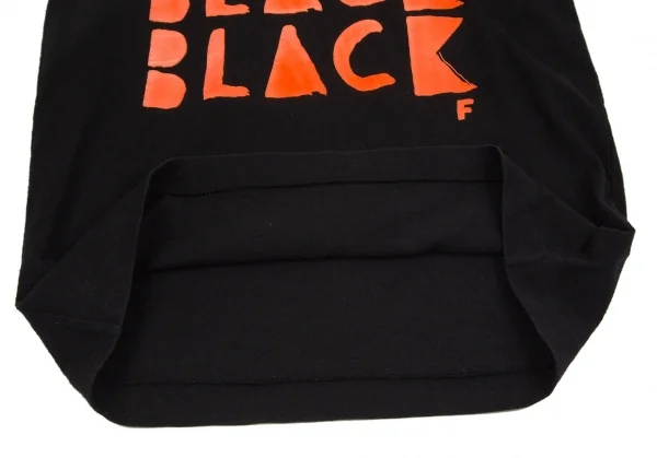 ブラックコムデギャルソンBLACK COMME des GARCONS ロゴプリントフード付きTシャツ 黒オレンジS K-97120_011