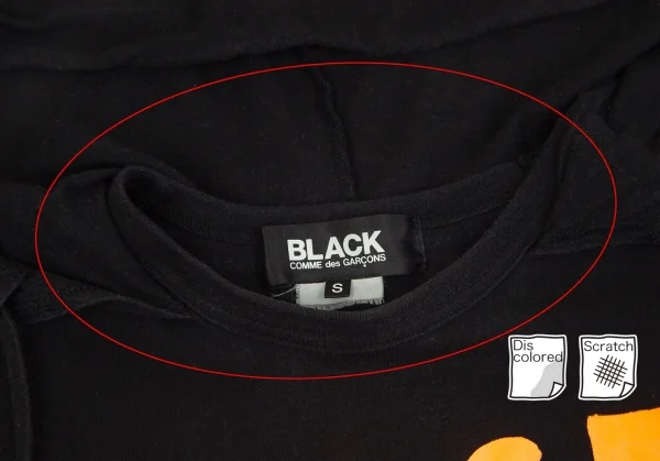 ブラックコムデギャルソンBLACK COMME des GARCONS ロゴプリントフード付きTシャツ 黒オレンジS K-97120_003