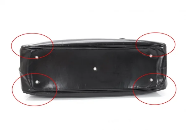 コムデギャルソンCOMME des GARCONS レザーロゴ型押しボストンバッグ 黒 K-97345_007