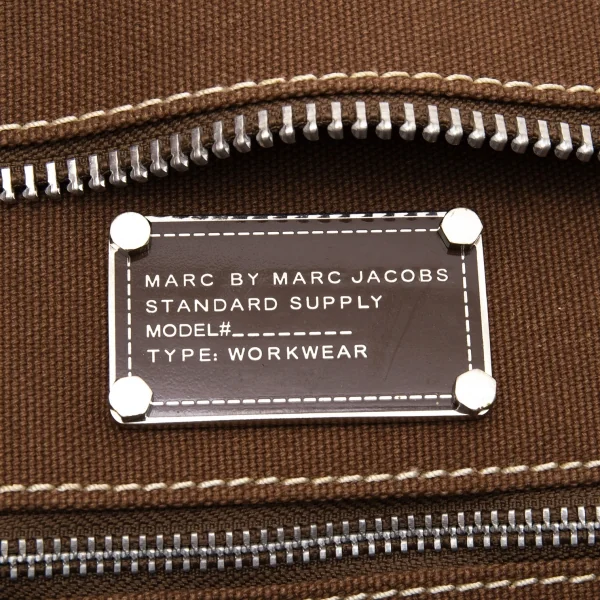 マークバイマークジェイコブスMARC by MARC JACOBS ロゴペイントキャンバスラージトートバッグ 茶 K-97492_017