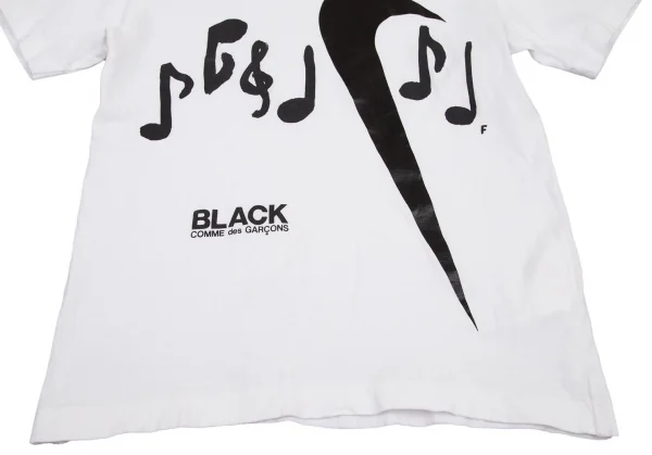 ブラックコムデギャルソン×ナイキBLACK COMME des GARCONS×NIKE 音符ロゴプリントTシャツ 白XS K-97850_005