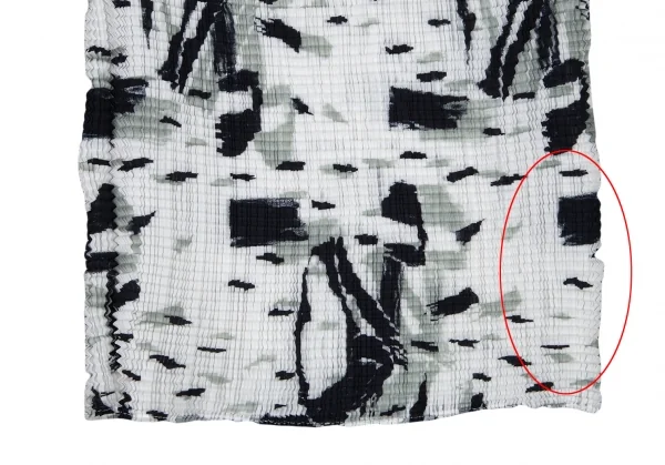 イッセイミヤケ ミーISSEY MIYAKE me 水墨画プリントニットプリーツショートスリーブTシャツ 白黒M位 K-98488_006