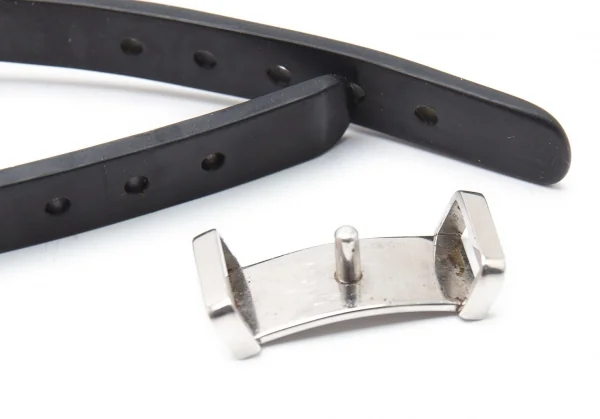 ジャンポールゴルチエJean Paul GAULTIER 透かしクロスIDブレスレット