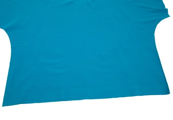 イッセイミヤケ ミーISSEY MIYAKE me ポリ裁ち切りドルマン半袖カットソー 水色F K-98622_007