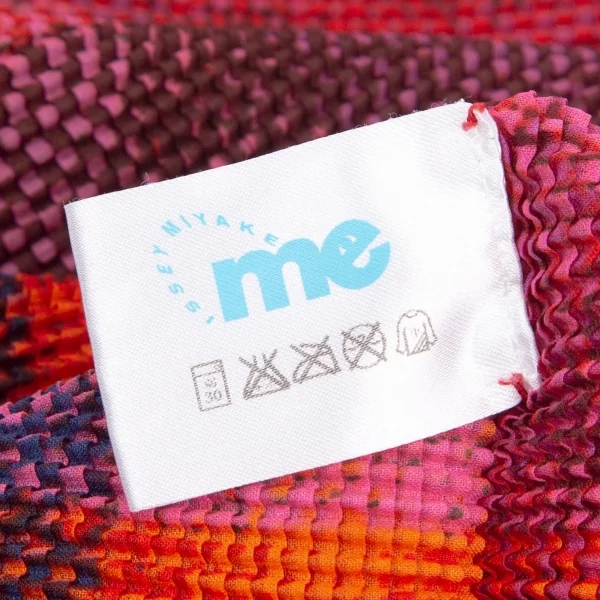 イッセイミヤケ ミーISSEY MIYAKE me かすれチェックプリントブロックプリーツハイネックカットソー マルチF K-98625_016