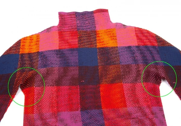 イッセイミヤケ ミーISSEY MIYAKE me かすれチェックプリントブロックプリーツハイネックカットソー マルチF K-98625_003