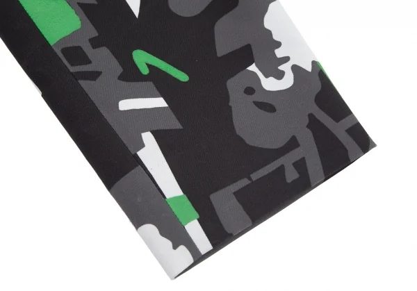 コムデギャルソン オムプリュスCOMME des GARCONS HOMME PLUS ポリ総柄プリントクロップドパンツ 黒グレー緑白M K-98804_010