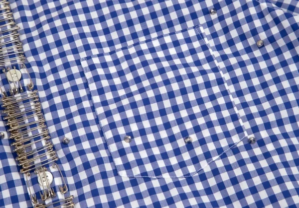 コムデギャルソン シャツ×ナインティナイン パーセント イズCOMME des GARCONS SHIRT×99%I×99%I ギンガムチェックスタッズ安全ピンカスタムハンドメイドシャツ 白青S K-98842_006
