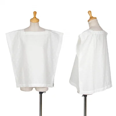 イッセイミヤケISSEY MIYAKE トライアングルピースプリントトップス 白