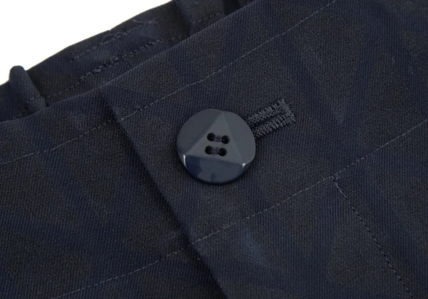 イッセイミヤケISSEY MIYAKE トライアングルピースプリントスリットパンツ 紺1 K-99386_004