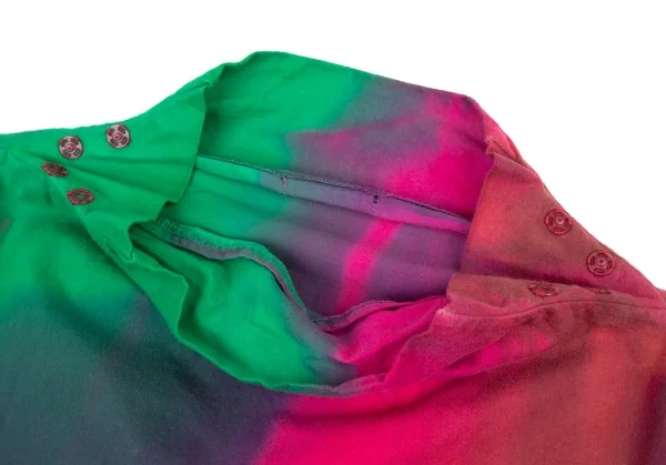 イッセイミヤケISSEY MIYAKE コットンピーチスキングラデーション染めワンピース ピンク緑紫他2 K-99549_004