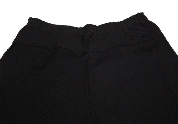 ISSEY MIYAKE A-POC Zigzag Cutting Knit Shorts K-99760_012