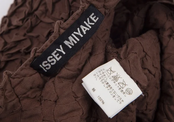 イッセイミヤケISSEY MIYAKE コットンギャザーピンタックベスト 茶2 K-99761_013