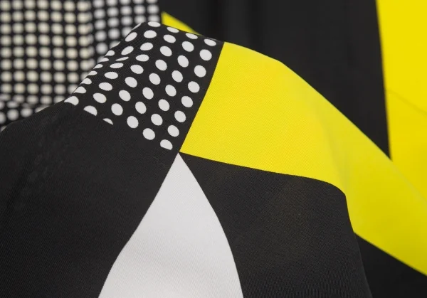イッセイミヤケISSEY MIYAKE ドットパネルプリントノースリーブチュニック 黒白黄2 K-99970_012