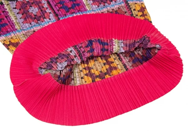 プリーツプリーズPLEATS PLEASE レースニットプリントVネックカットソー ピンクマルチ3 K-100373_007