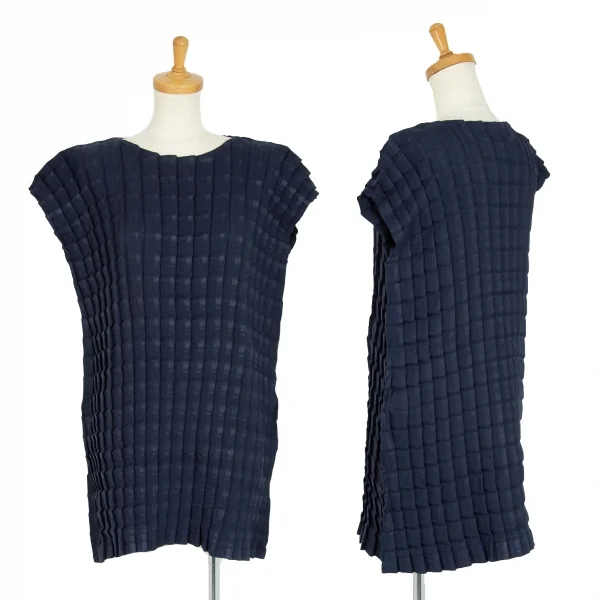 イッセイミヤケ ミーISSEY MIYAKE me 立体プリーツフレンチスリーブワンピース 紺F K-100459_001