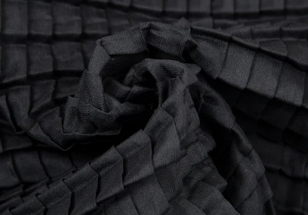 イッセイミヤケ ミーISSEY MIYAKE me 立体プリーツドルマンカーディガン 黒F K-100460_012