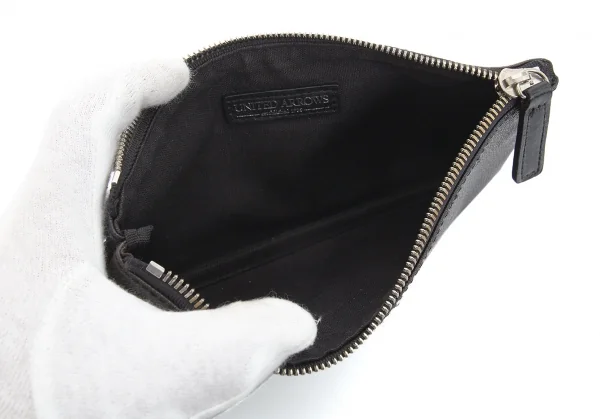 ユナイテッドアローズUNITED ARROWS カモフラフェイクレザージップポーチ 黒カーキ K-101043_007