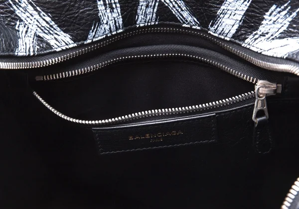 バレンシアガBALENCIAGA バザールグラフィティレザートートバッグ 黒マルチ K-101193_017