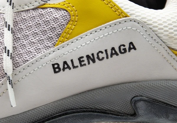 バレンシアガBALENCIAGA トリプルS ダッドスニーカー オフ赤黄他28.5 K-101195_004