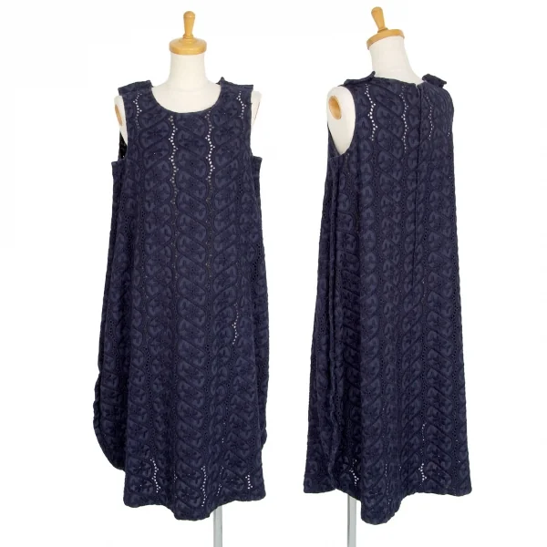 コムコム コムデギャルソンCOMME des GARCONS リネン花柄刺繍レース裾ラウンドノースリーブワンピース 紺S K-101286_001