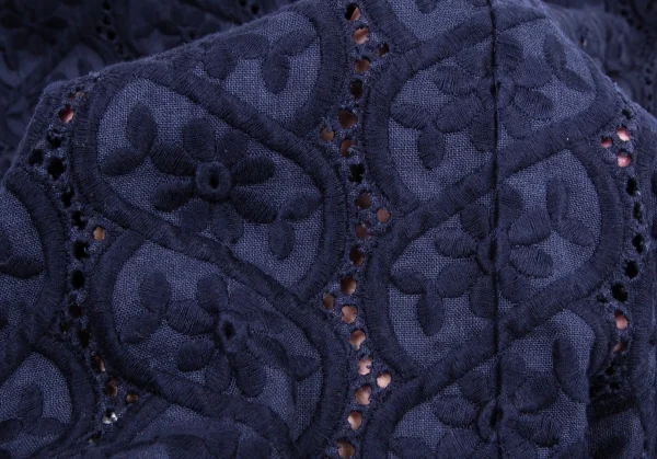 コムコム コムデギャルソンCOMME des GARCONS リネン花柄刺繍レース裾ラウンドノースリーブワンピース 紺S K-101286_013