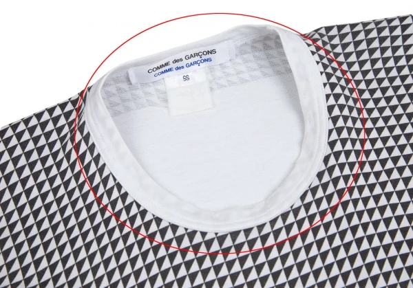 コムコム コムデギャルソンCOMME des GARCON ジオメトリックプリントフレンチスリーブボックスシルエットTシャツ 白黒SS K-101360_005