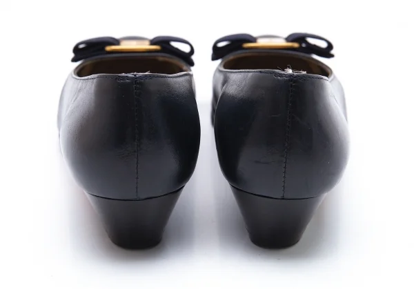 サルヴァトーレフェラガモ Salvatore Ferragamo ヴァラリボンレザーパンプス ネイビー4 1/2(22位) K-101442_004