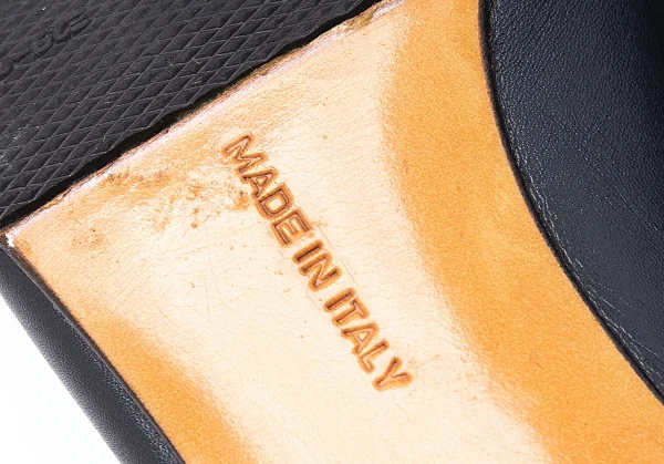 サルヴァトーレフェラガモ Salvatore Ferragamo ヴァラリボンレザーパンプス ネイビー4 1/2(22位) K-101442_006