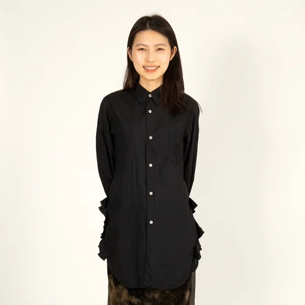 コムコム コムデギャルソンCOMME des GARCONS 袖裁ち切りフリルデザインロングシャツ 黒S K-101703_016
