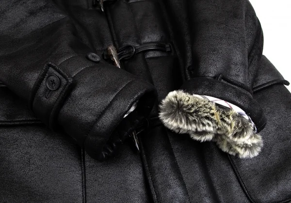 バーバリー ブラックレーベルBURBERRY BLACK LABEL 裏ファークラックシンセティックレザーダッフルコート 黒M K-101963_007