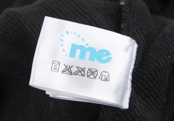 イッセイミヤケ ミーISSEY MIYAKE me 矢絣プリーツワンピース 黒Free K-102307_011