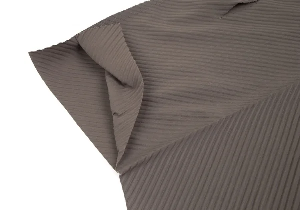 イッセイミヤケ ミーISSEY MIYAKE me A-POC INSIDE 斜行プリーツドルマンスクエアシルエットトップス モカFree K-102405_004