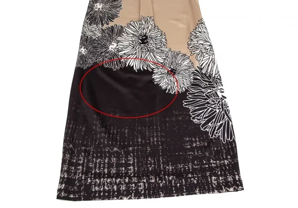 クラス ロベルトカヴァリCLASS roberto cavalli フラワープリントノースリーブワンピース ベージュ黒42 K-102485_007