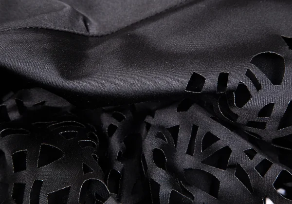 ジャンポールゴルチエ ファムJean Paul GAULTIER FEMME フロントカットワークプルオーバーストレッチ半袖シャツ 黒40 K-102502_012