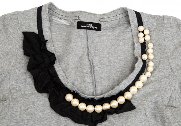 トリココムデギャルソンtricot COMME des GARCONS パールネック装飾UネックTシャツ グレーM位 K-102701_003
